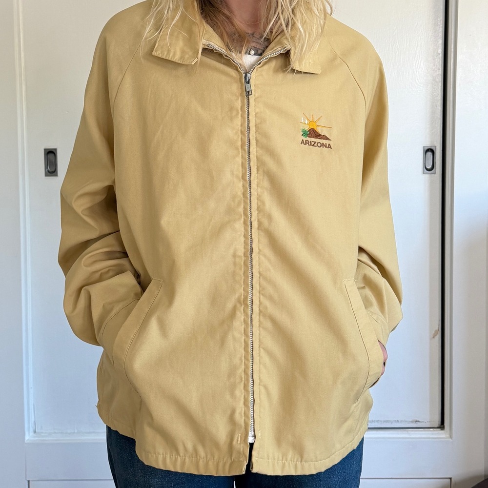 Vintage King Louis Pro Fit Jacket Mens Large Tan with Arizona Desert Embroidery‎